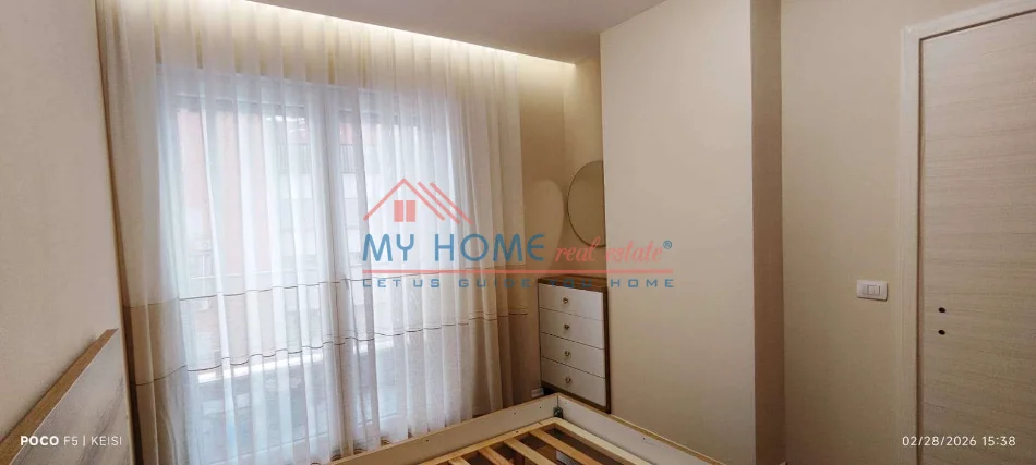 Tirane, jepet me qera apartament 1+1+Ballkon Kati 3, 65 m² 670 € (Bulevardi i Ri)