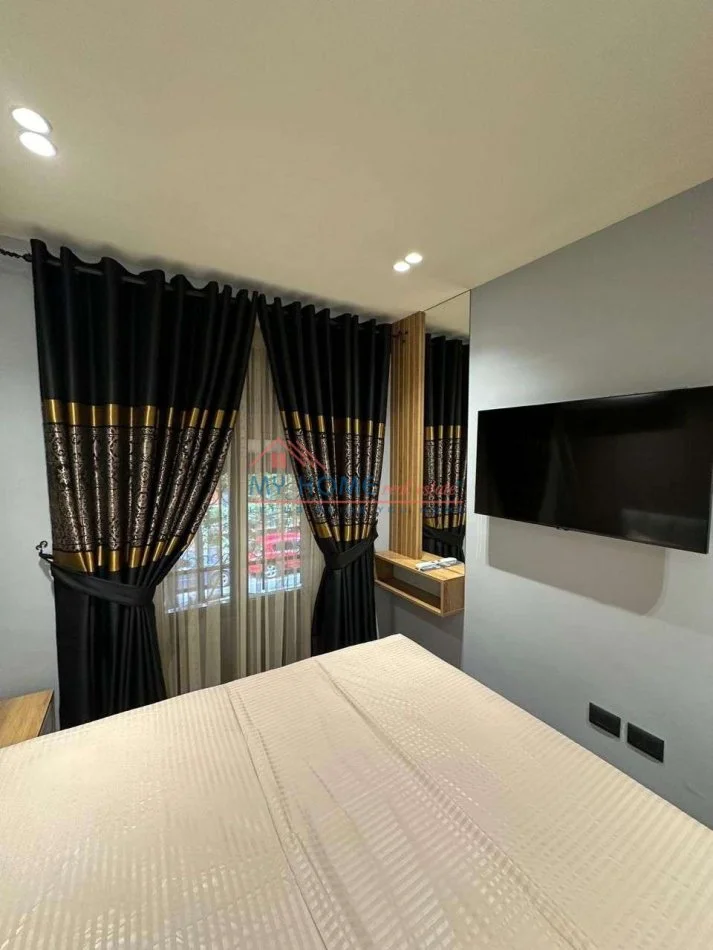 Tirane, jepet me qera apartament 1+1+Ballkon Kati 1, 50 m² 620 € (Shallvaret)