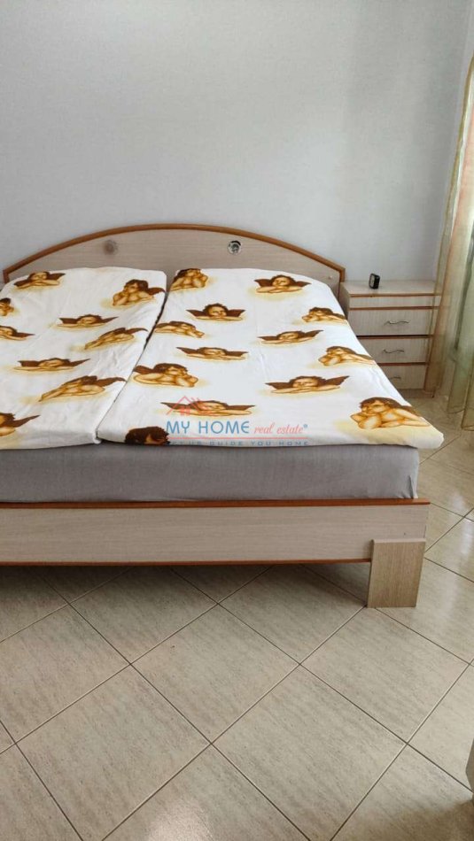 Tirane, jepet me qera apartament 1+1+Ballkon Kati 7, 56 m² 450 € (Selvia)