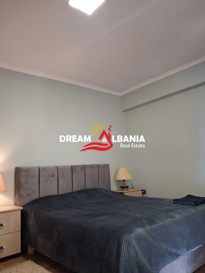 Tirane, jepet me qera apartament 1+1 , 55 m² 600 € (tek Rruga e Dibres prane Selvise)