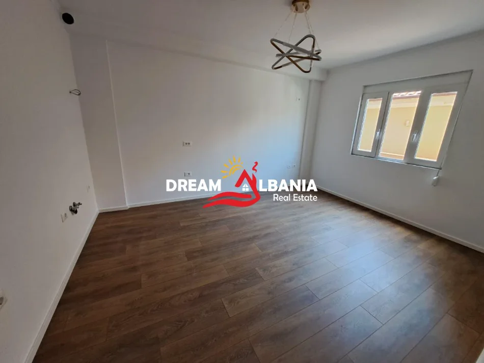 Tirane, shitet apartament 1+1 Kati 3, 47 m² 108.000 € (Rruga Dritan Hoxha)