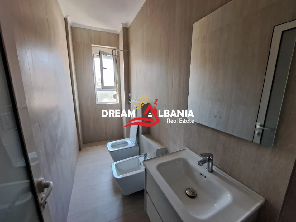 Tirane, shitet apartament 1+1 Kati 3, 47 m² 108.000 € (Rruga Dritan Hoxha)