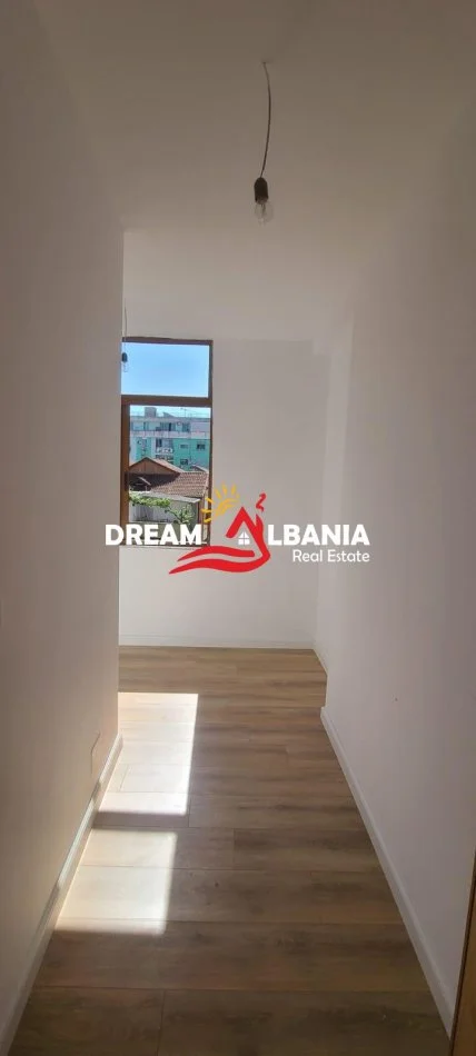 Tirane, shitet apartament 1+1 Kati 5, 44 m² 98.000 € (21 dhjetori)