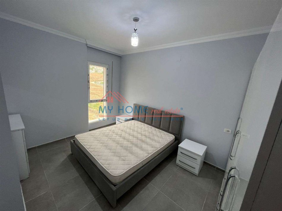 Tirane, shitet apartament 1+1+Ballkon Kati 2, 66 m² 99.000 € (Ali Demi)
