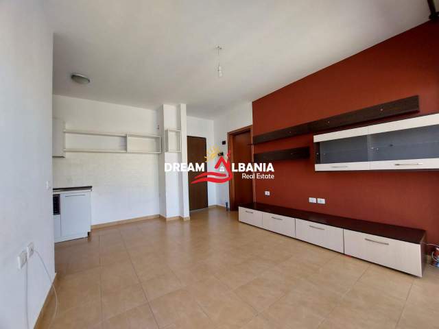 Tirane, shitet apartament 1+1+BLK Kati 10, 50 m² 78.000 Euro (Fusha e Aviacionit prane Pallateve Telebingo)