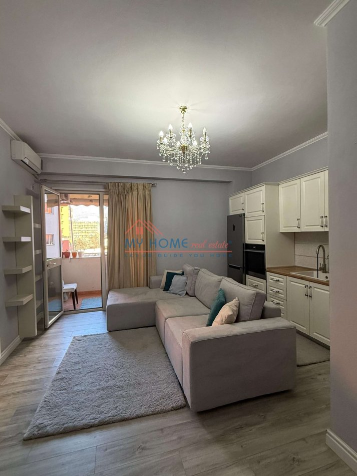 Tirane, shitet apartament 1+1+Ballkon Kati 3, 63 m² 170.000 € (BulevardiGjergj Fishta)