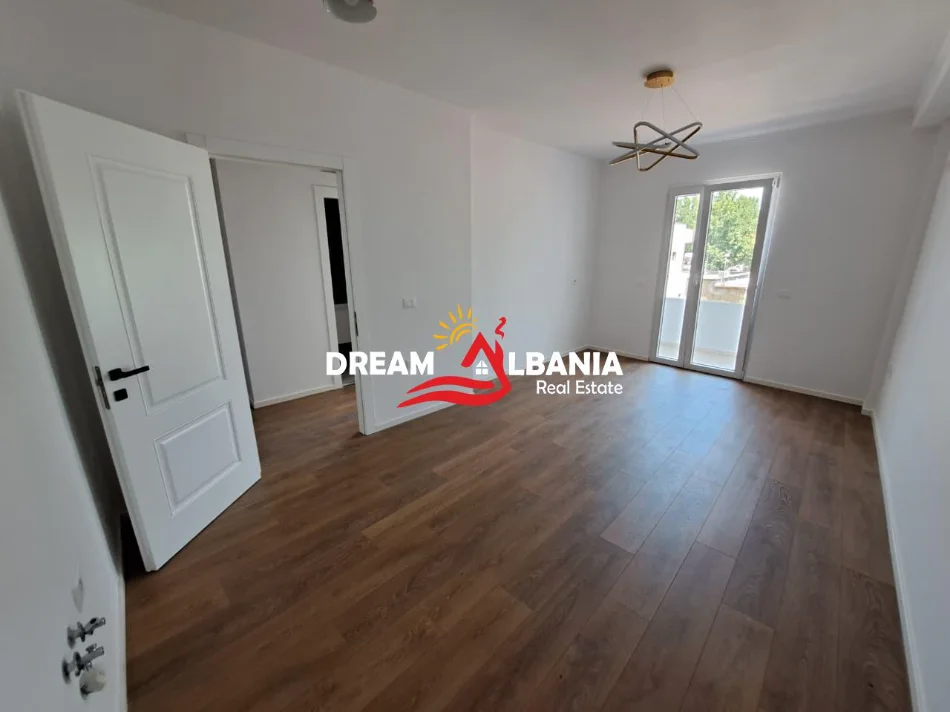 Tirane, shitet apartament 1+1 Kati 3, 58 m² 128.000 € (Rruga Dritan Hoxha)