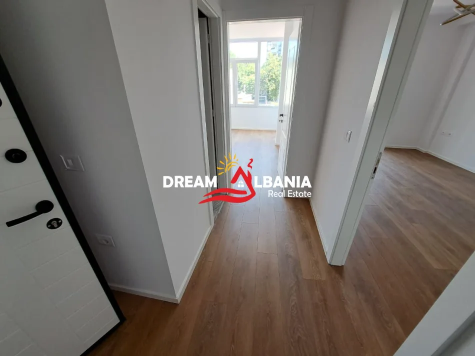 Tirane, shitet apartament 1+1 Kati 3, 58 m² 128.000 € (Rruga Dritan Hoxha)