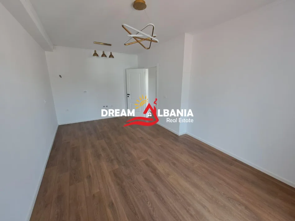 Tirane, shitet apartament 1+1 Kati 3, 58 m² 128.000 € (Rruga Dritan Hoxha)