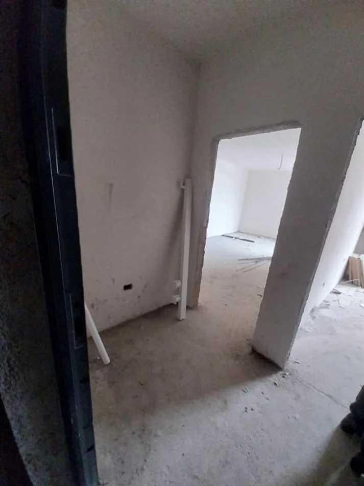 Tirane, shitet apartament 2+1 Kati 3, 105 m² 235.000 € (CORNER REZIDENCE)
