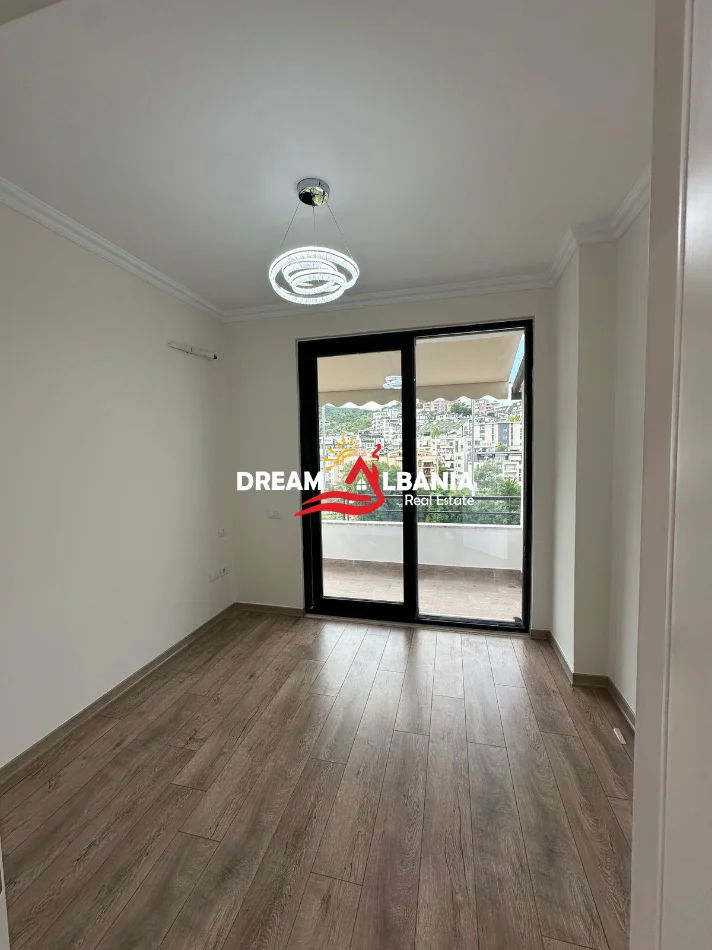 Tirane, shes apartament 2+1 Kati 4, 107 m² 273.000 € (Liqeni i Thate)