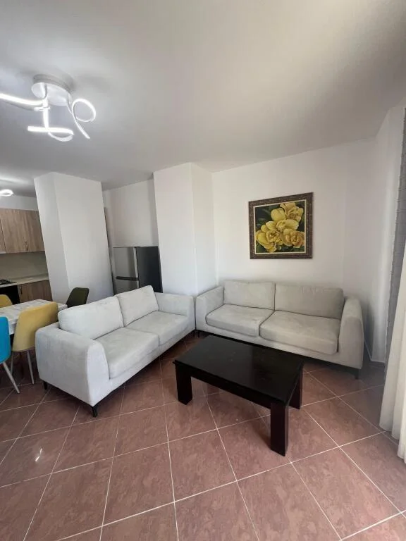 Tirane, shitet apartament 2+1+Ballkon Kati 6, 122 m² 199.000 € (Porcelan)