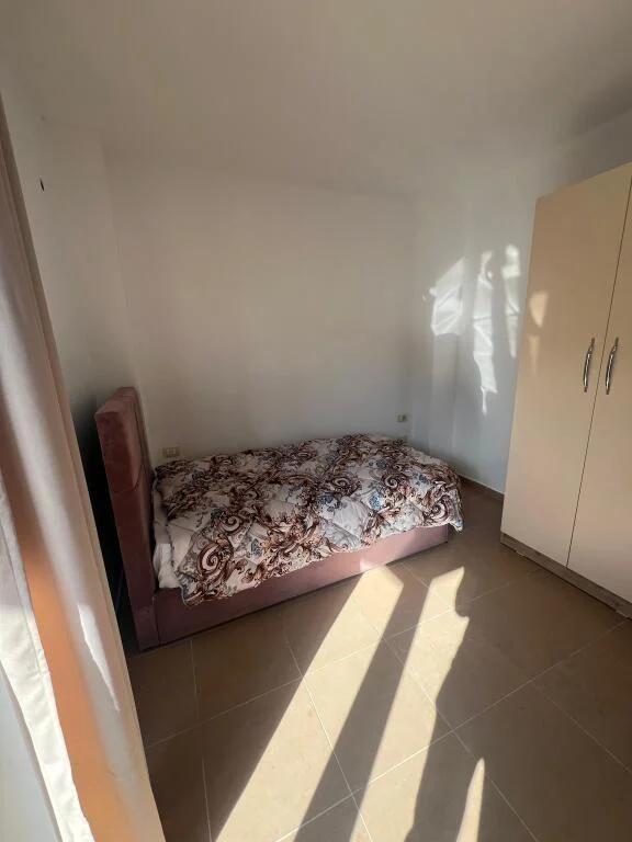 Tirane, shitet apartament 2+1+Ballkon Kati 6, 122 m² 199.000 € (Porcelan)