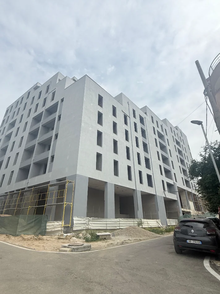 Tirane, shitet apartament 2+1 Kati 3, 106 m² 161.000 € (ALI DEMI BURGU GRAVE)
