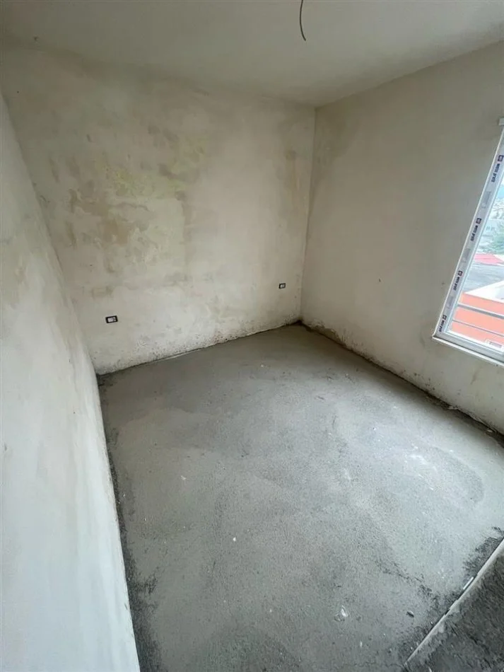 Tirane, shitet apartament 1+1+Ballkon Kati 6, 75 m² 102.000 € (SELITE)