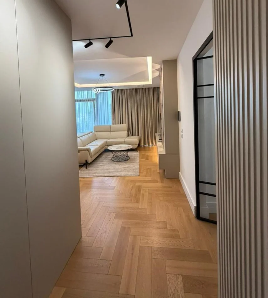 Tirane, jepet me qera apartament 1+1 Kati 6, 117 m² 2.300 € (LAEK VIEW REZIDENCE)