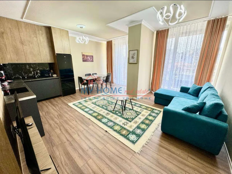 Tirane, jepet me qera apartament 2+1+Ballkon Kati 2, 110 m² 800 € (Rruga 4 Deshmoret)