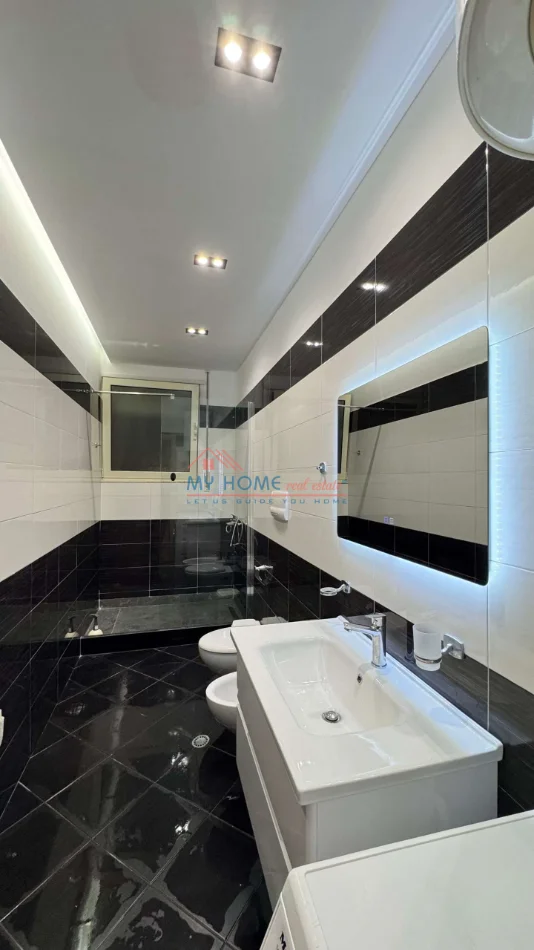 Tirane, jepet me qera apartament 2+1+Ballkon Kati 1, 90 m² 750 € (Liqeni i Thate)
