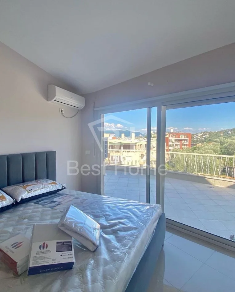 Tirane, jepet me qera apartament 2+1+Ballkon Kati 5, 140 m² 750 € (Liqeni, Rruga Peti)