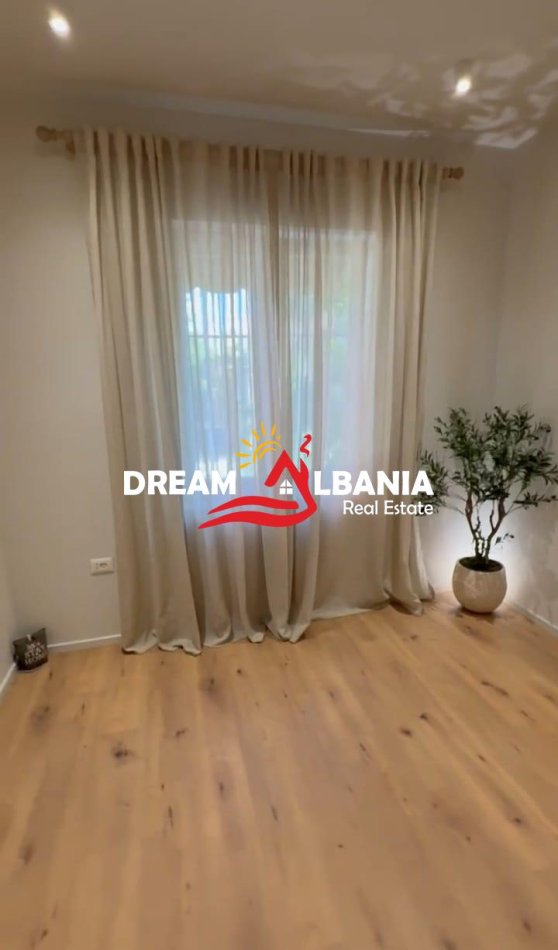 Tirane, jepet me qera apartament 2+1 , 66 m² 900 € 