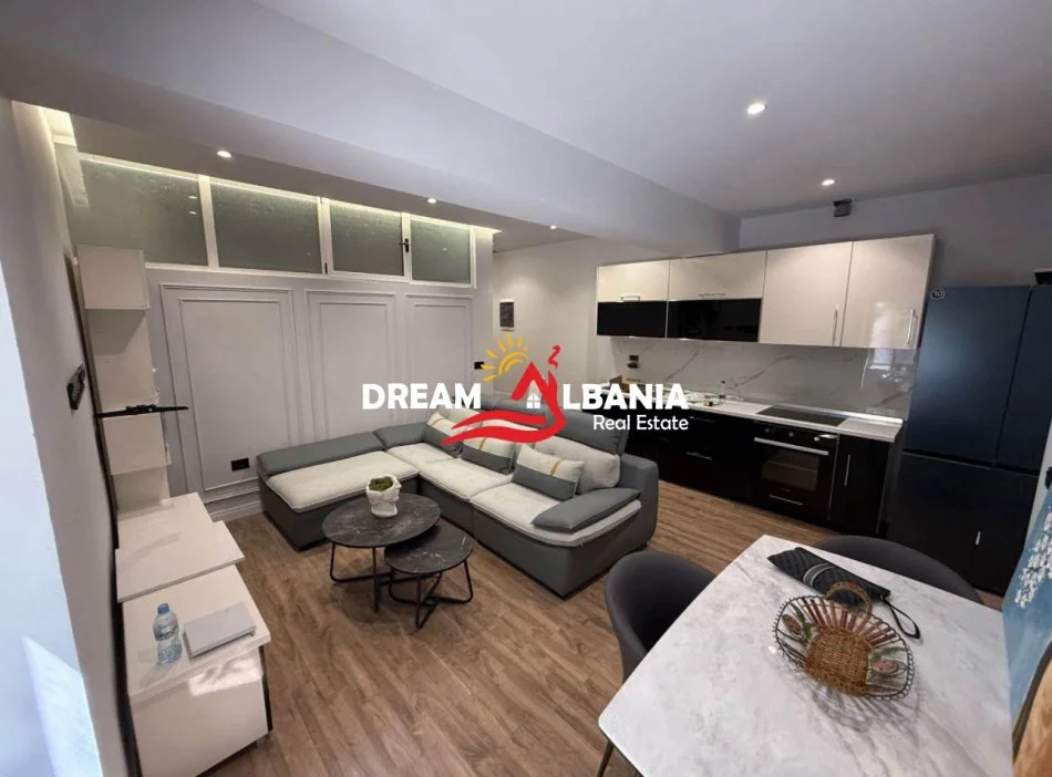 Tirane, jepet me qera apartament 2+1 , 80 m² 600 € (ne Rrugen Peti – Zona e Liqenit te Thate)