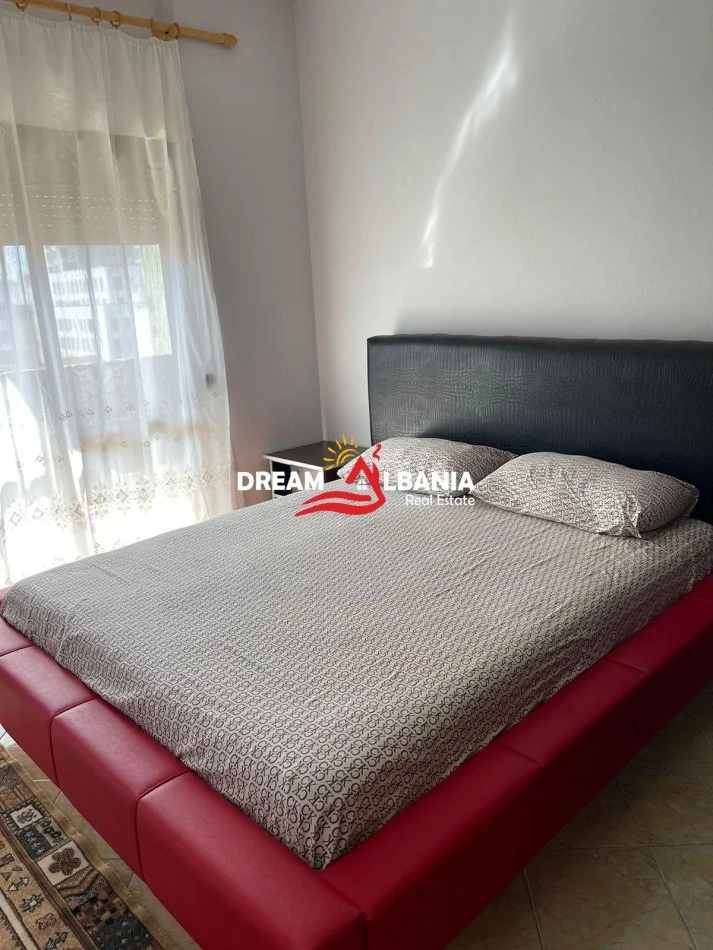 Tirane, jepet me qera apartament 2+1 , 100 m² 650 € (tek 21 Dhjetori prane Mondial)