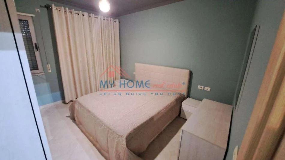 Tirane, jepet me qera apartament 2+1+Ballkon Kati 5, 90 m² 660 € (Mine Peza)