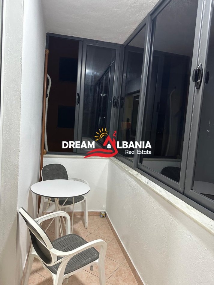 Tirane, jepet me qera apartament 2+1 Kati 5, 90 m² 650 € (rr elbassanit)