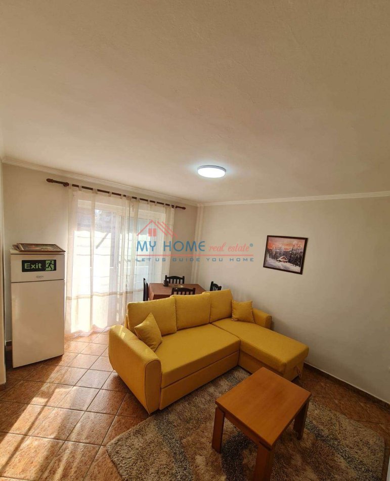 Tirane, jepet me qera apartament 2+1+Ballkon Kati 5, 74 m² 520 € (Rruga e Elbasanit)