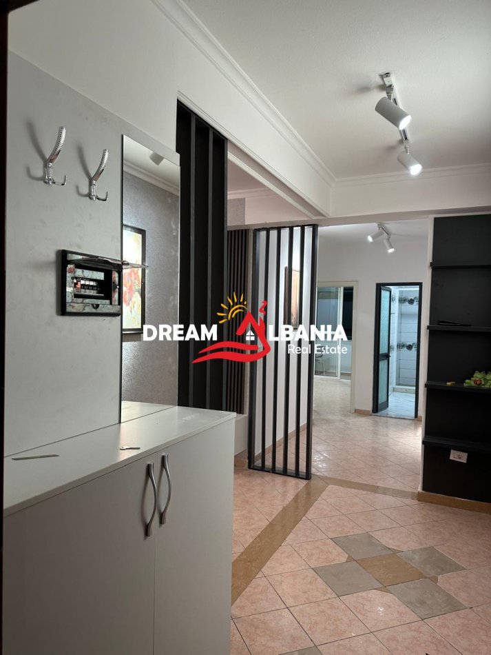 Tirane, jepet me qera apartament 2+1 Kati 5, 90 m² 650 € (rr elbassanit)