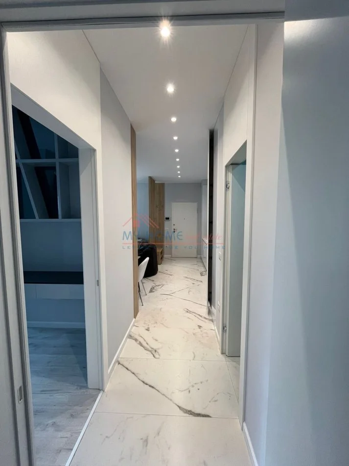 Tirane, jepet me qera apartament 2+1+Ballkon, Kati 3, 90 m² 1,200 € (Joy Residence)