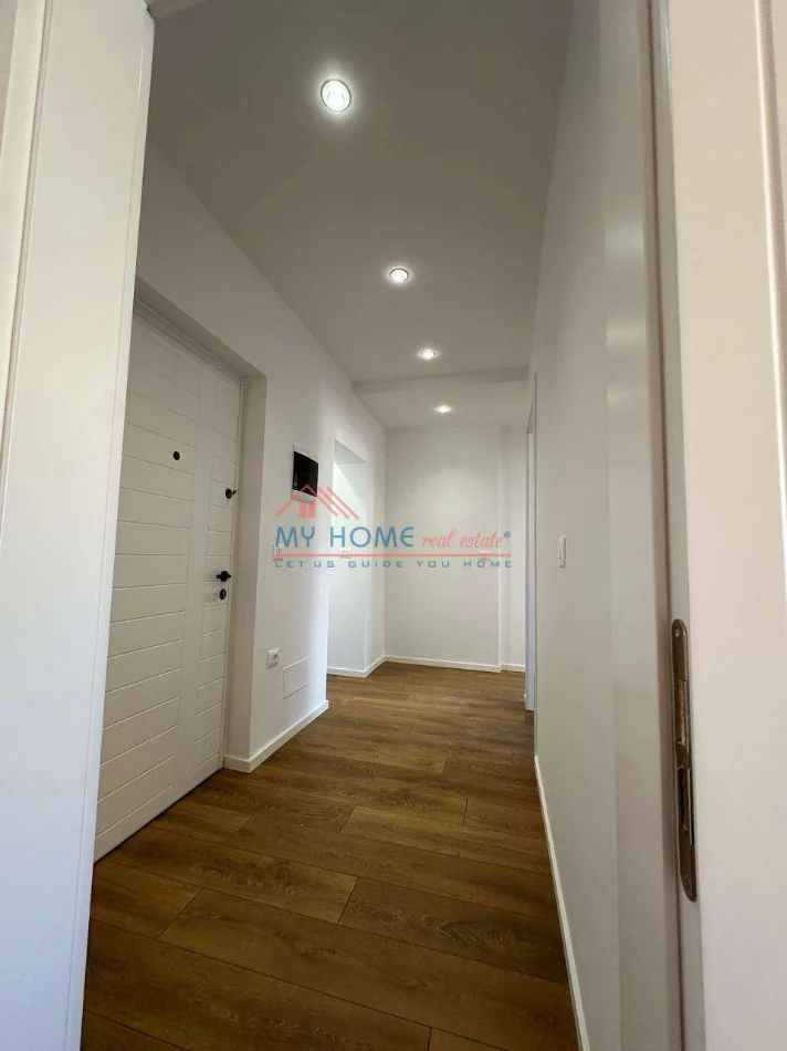 Tirane, shitet apartament 2+1+Ballkon Kati 4, 75 m² 193.000 € (Rruga Haxhi Hysen Dalliu)