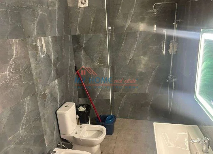 Tirane, shitet apartament 2+1+Ballkon Kati 3, 108 m² 170.000 € (Astir)