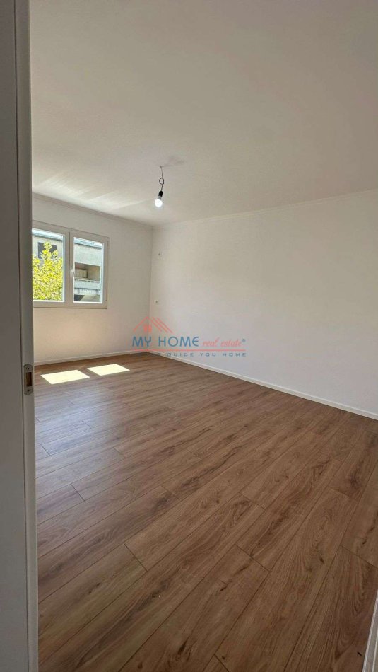 Tirane, shitet apartament 2+1+Ballkon Kati 4, 73 m² 129.000 € (Kongresi i Kongresi)