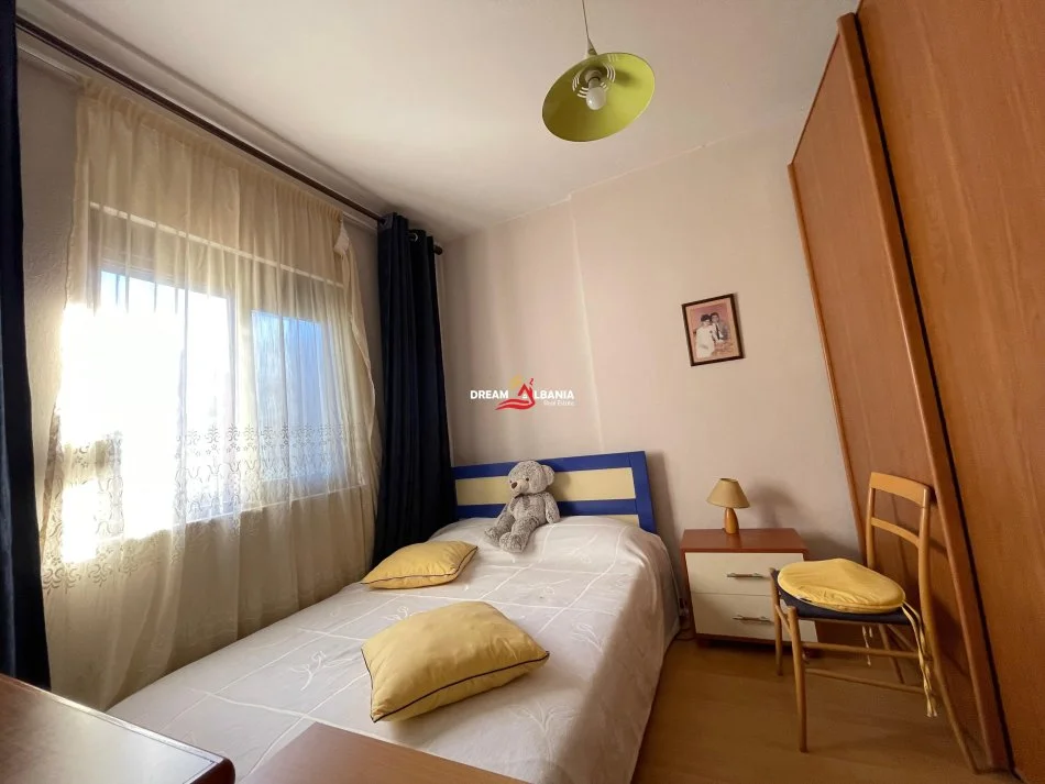 Tirane, shitet apartament 3+1 Kati 9, 102 m² 250.000 € (rruga e Kosovareve)