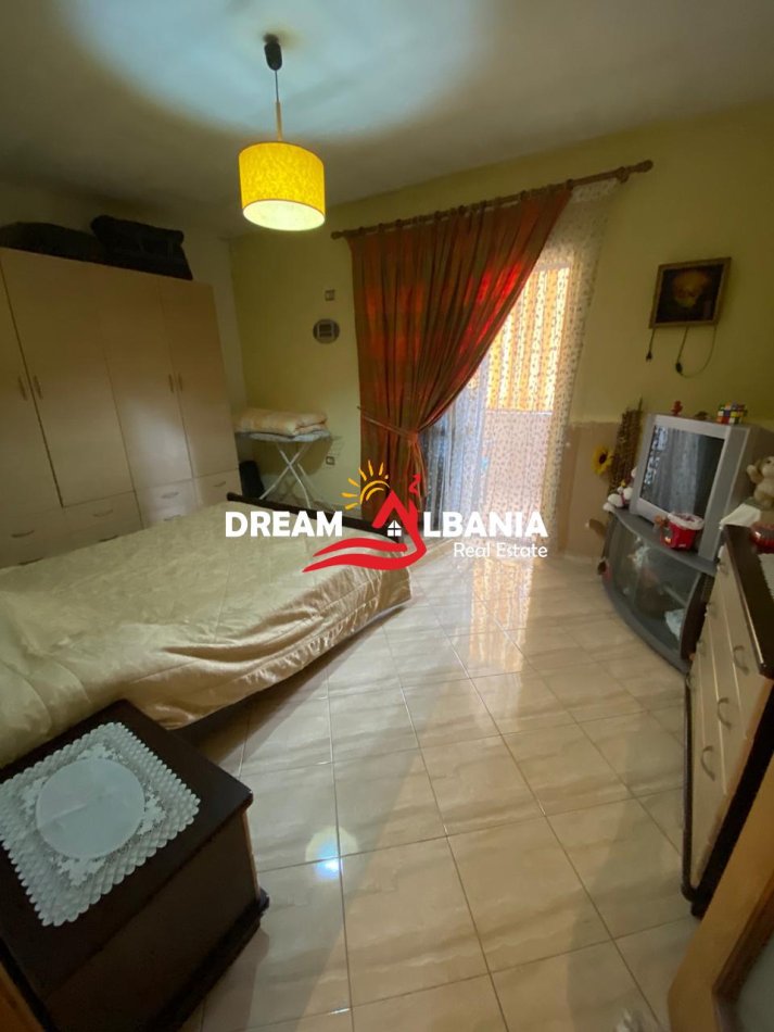 Tirane, shitet apartament 2+1 Kati 8, 97 m² 120.000 € (tek 21 Dhjetori prane Rajonit Nr.2)