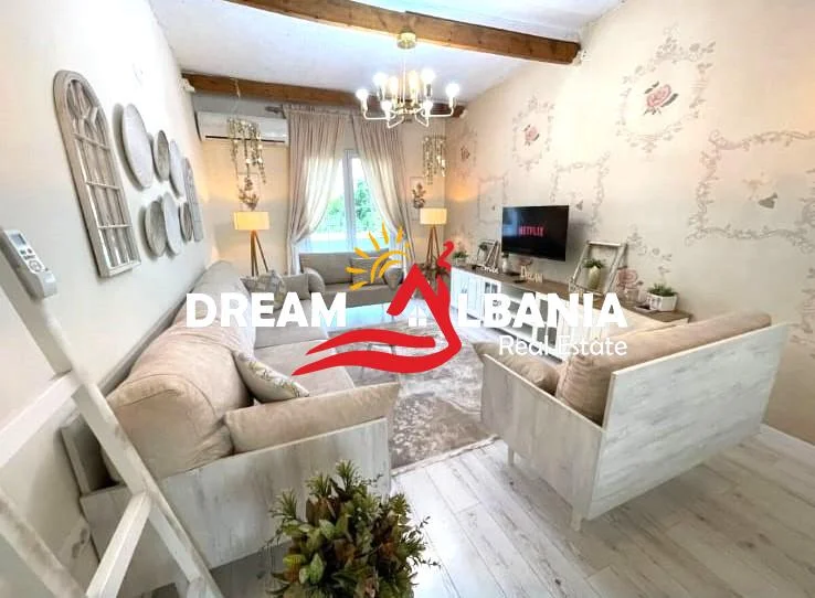 Tirane, shitet apartament 2+1 Kati 4, 99 m² 175.000 € (tek Dispanceria)