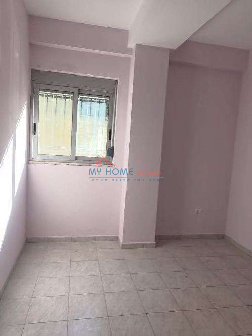 Tirane, shitet apartament 2+1+Ballkon Kati 1, 100 m² 155.000 € (Rruga Eduart Mano)