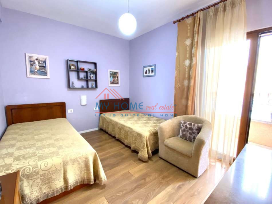 Tirane, shitet apartament 2+1+Ballkon Kati 3, 113 m² 210.000 € (Vasil Shanto)