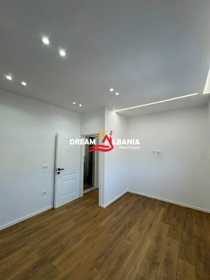 Tirane, shitet apartament 2+1 , 64 m² 168.000 € 