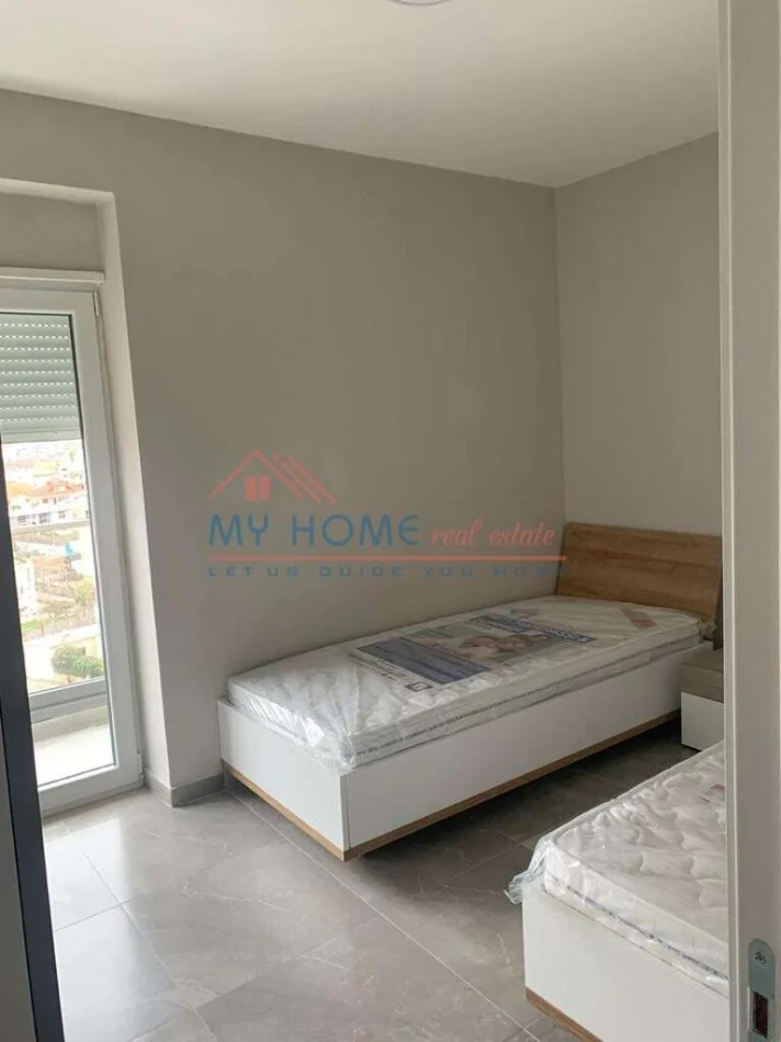 Tirane, jepet me qera apartament 2+1+Ballkon Kati 6, 100 m² 650 € (Don Bosko)