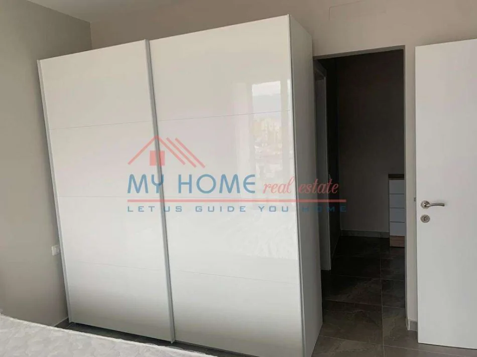 Tirane, jepet me qera apartament 2+1+Ballkon Kati 6, 100 m² 650 € (Don Bosko)