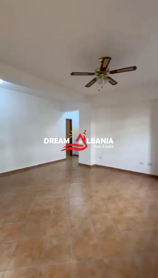 Tirane, jepet me qera apartament 2+1 Kati 2, 125 m² 260.000 € (ne rrugen e Kavajes prane Square 21)