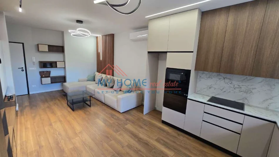 Tirane, shitet apartament 2+1+Ballkon Kati 2, 96 m² 239.000 € (Rruga e Dibres)