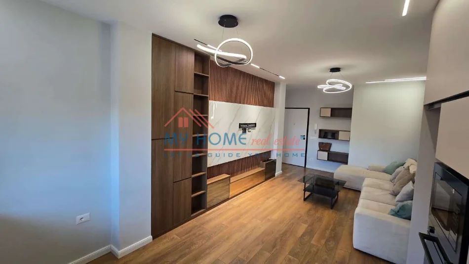 Tirane, shitet apartament 2+1+Ballkon Kati 2, 96 m² 239.000 € (Rruga e Dibres)