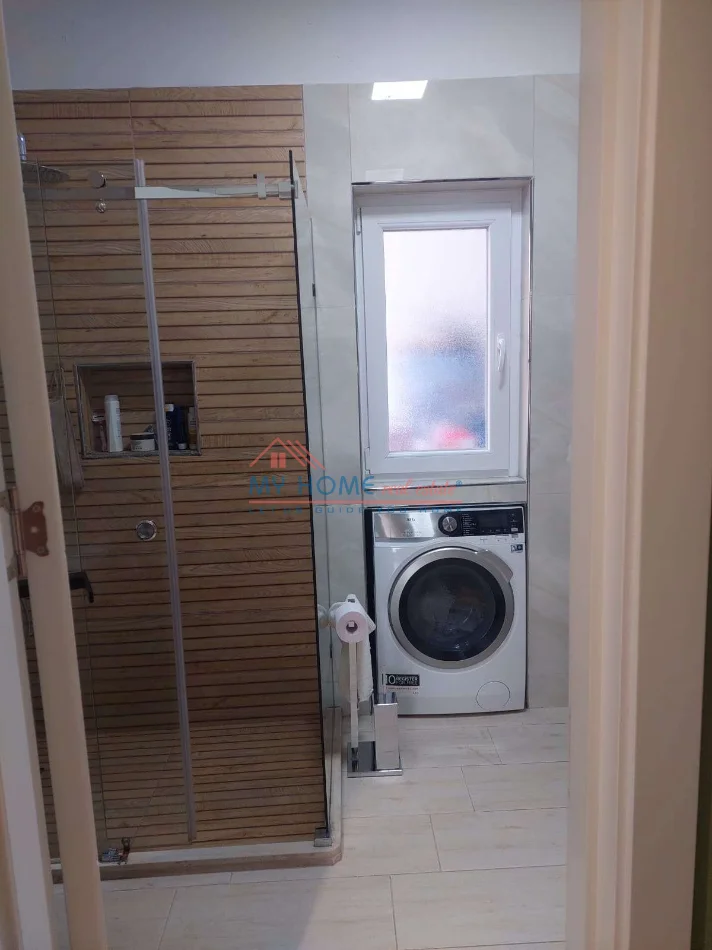 Tirane, jepet me qera apartament 3+1+Aneks+Ballkon Kati 1, 125 m² 1.000 € (Rruga e Dibres)