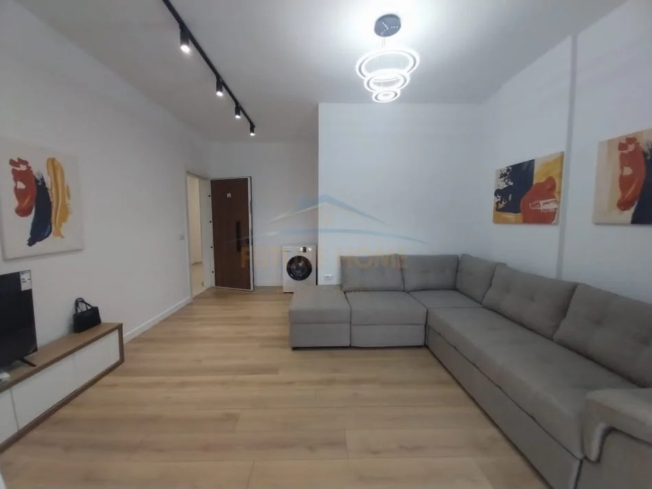 Tirane, shitet apartament 1+1 Kati 7, 53 m² 93.000 € 