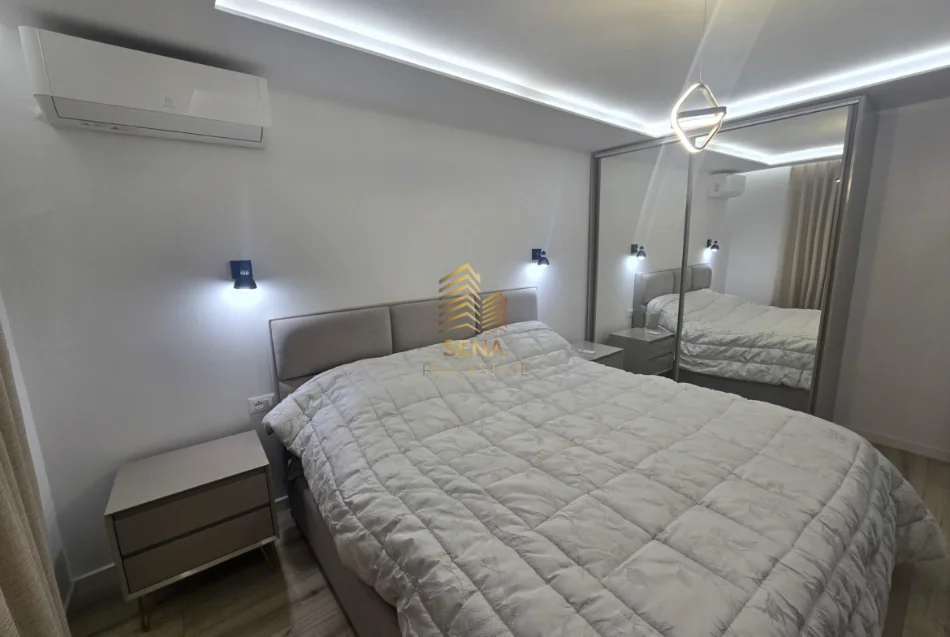 Tirane, shitet apartament 2+1+Ballkon Kati 2, 76 m² 220.000 € (Brryli)