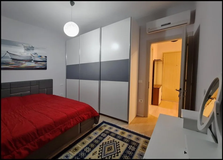 Tirane, jepet me qera apartament 1+1+Ballkon Kati 7, 60 m² 650 € (KOMUNA E PARISIT KIKA 2)