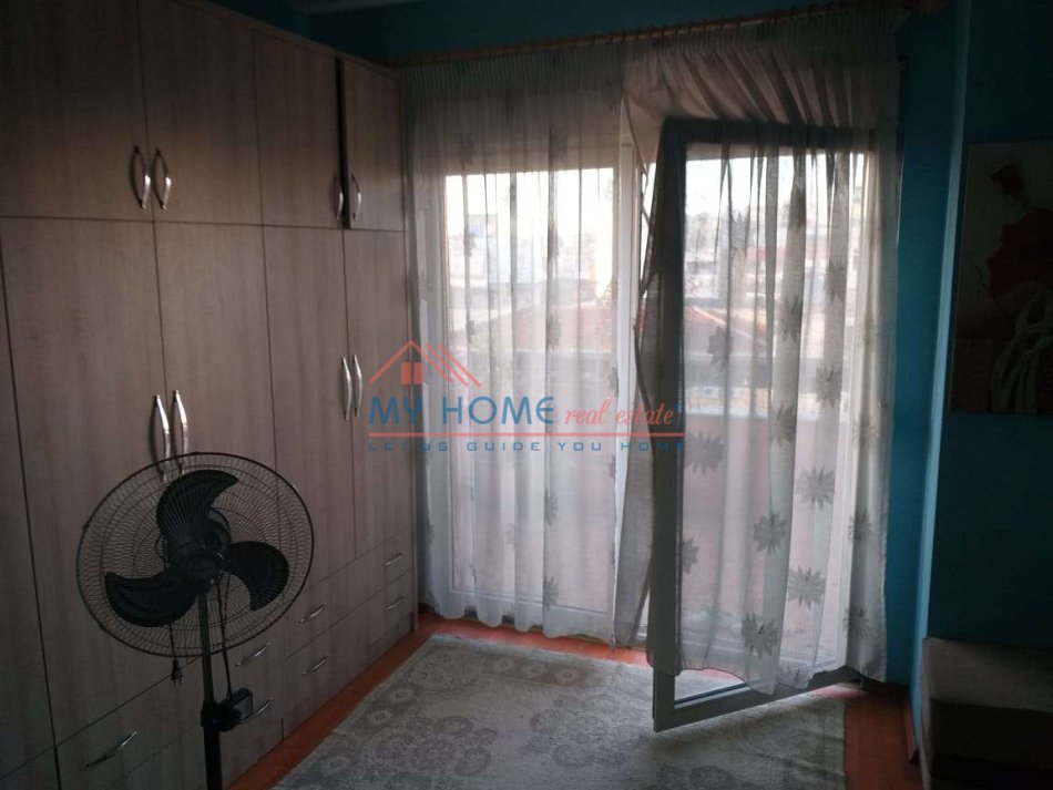 Tirane, jepet me qera apartament 2+1+Ballkon Kati 6, 136 m² 600 € (Don Bosko)